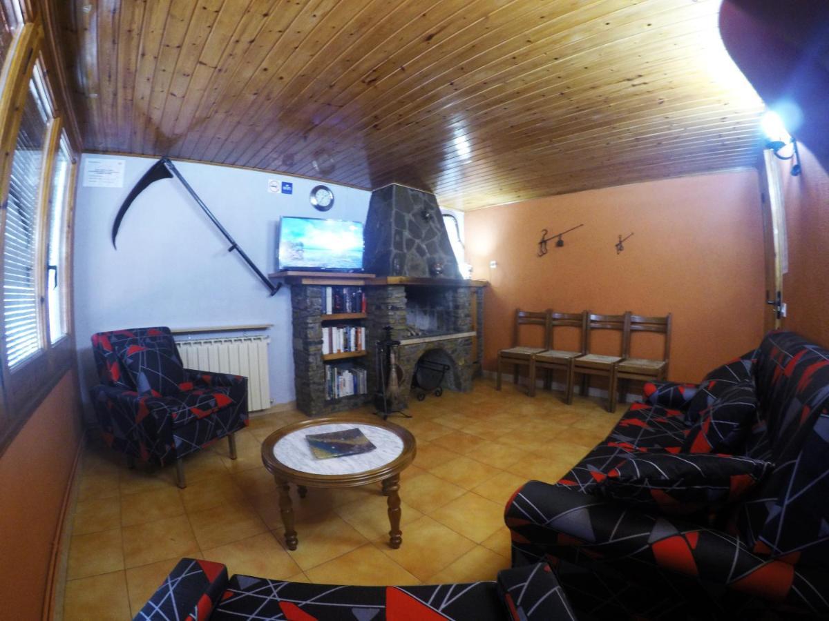 Finca Cal Tarre - Alojamientos Turisticos Campdevánol Εξωτερικό φωτογραφία